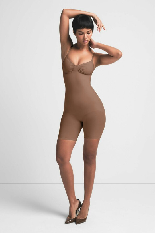 Skims Seamless Sculpt Mid Thigh Bodysuit