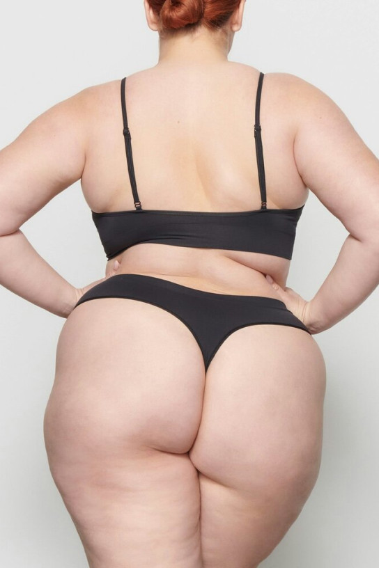 Skims Soft Smoothing Seamless Thong
