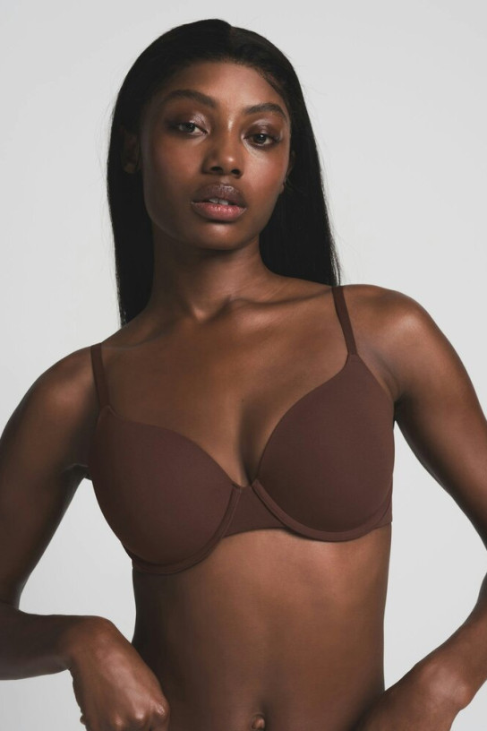 Skims Fits Everybody T-Shirt Bra