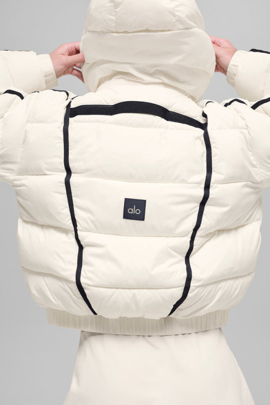 Alo Aspen Love Puffer Jacket